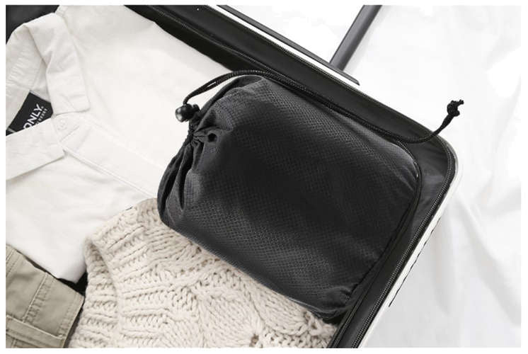 3D Putni Jastuk s Maskom za Oči i Čepićima za Uši, Crno-Sivi, 25x14 cm