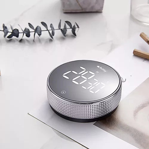 Elektronički Kuhinjski Timer s LED Zaslonom i Magnetom, Crni, 7.7x7.7x2.6 cm