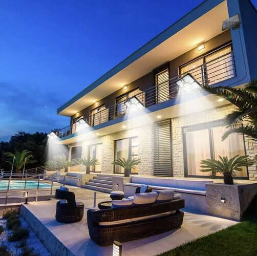 Solarna Lampa s Daljinskim Upravljanjem, 36.5 x 23 x 4.5 cm, Crna