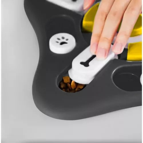 Interaktivna Igračka za Pse s Posudom za Usporavanje Jedenja 25.5 x 25.5 x 2.5 cm Crno-Žuto-Bijela