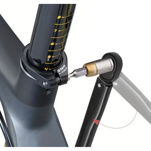 Moment Ključ 1/4 2-24 Nm s Kutijom i Certifikatom, Crni