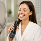 Bežični Dentalni Irigator Tuš za Zube 300ml, 5 Načina Rada, 8 Mlaznica, Crni